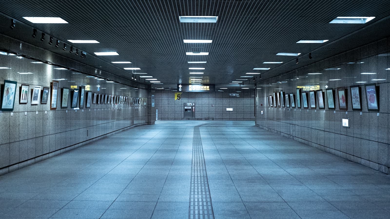 Range facility corridor